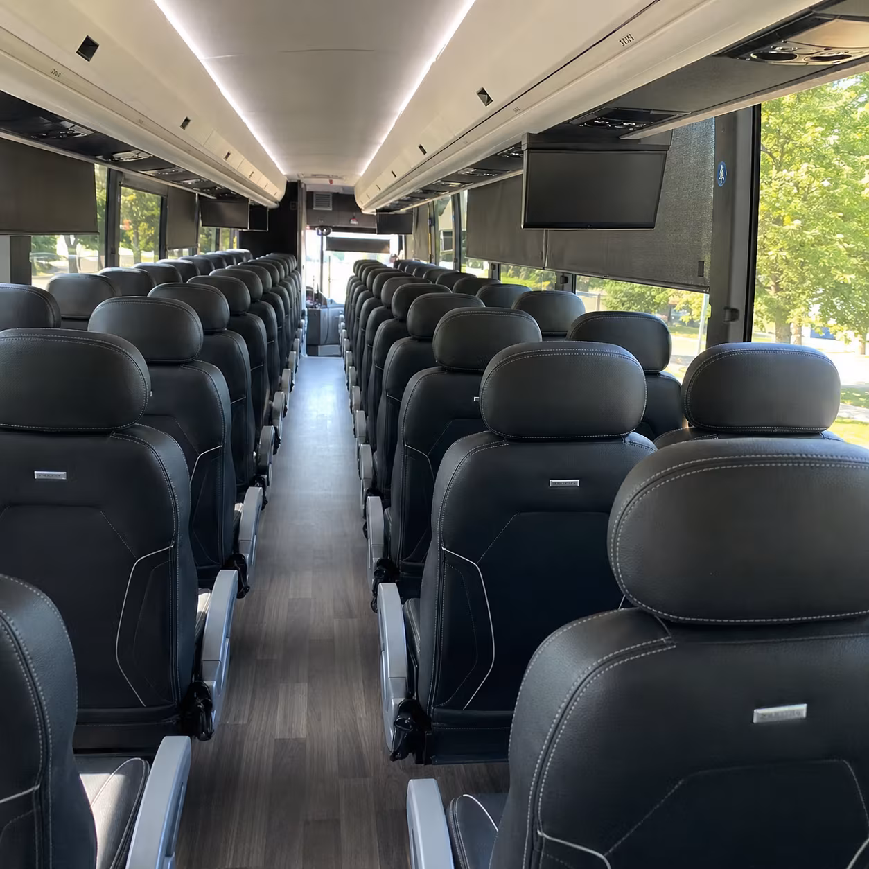 book the perfect ride for your next airport transfer 5