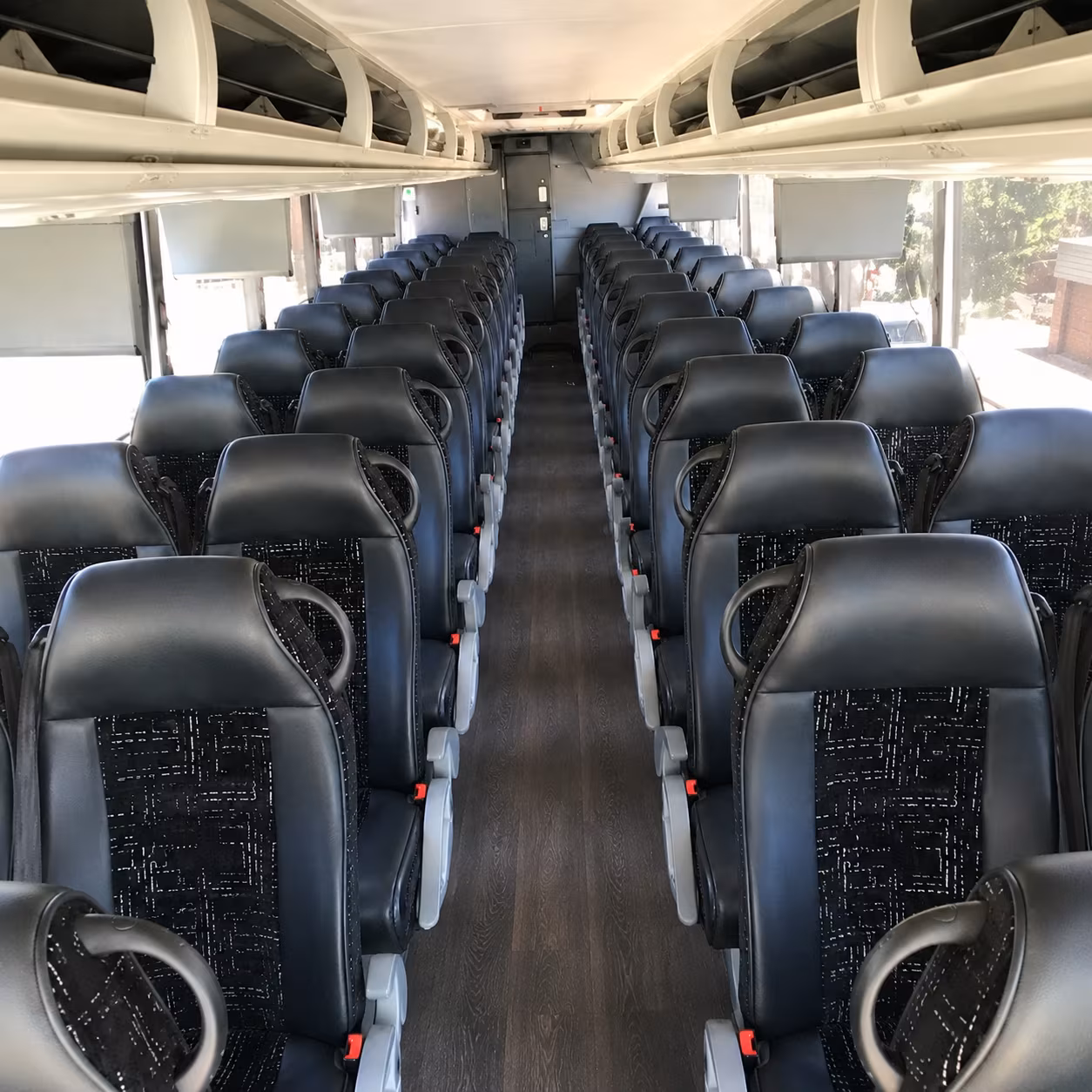 book the perfect ride for your next field trip 4