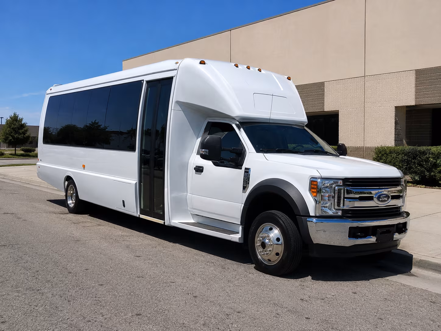 book the perfect ride for your next field trip 5