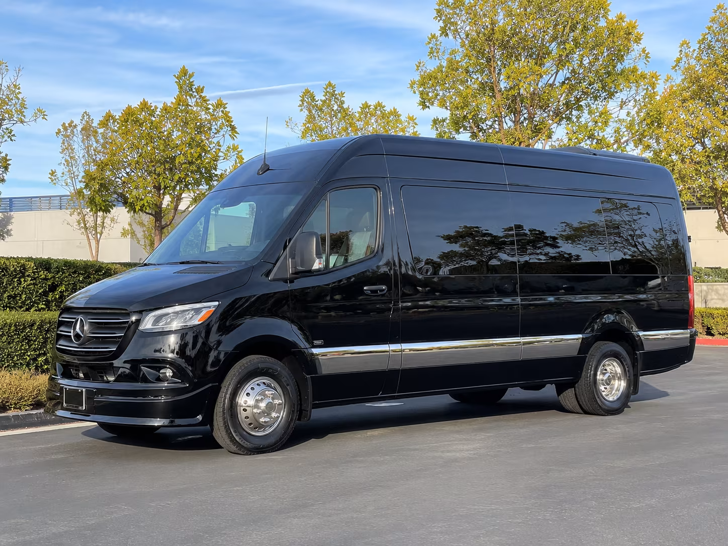book the perfect ride for your next prom 5
