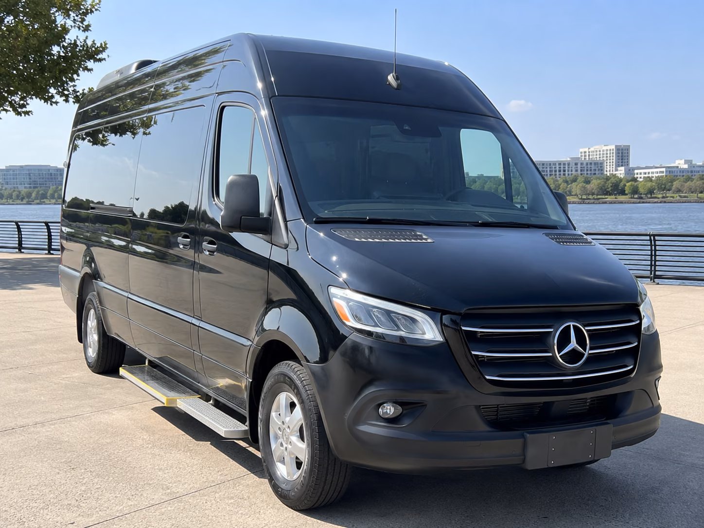 book the perfect ride for your next wine tour 2